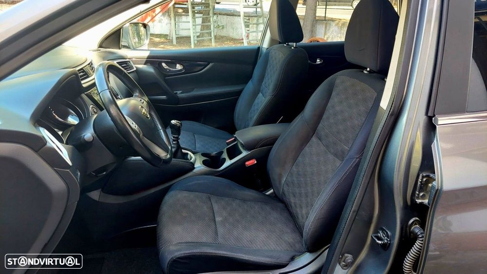 Nissan Qashqai 1.5 dCi 360 - 7