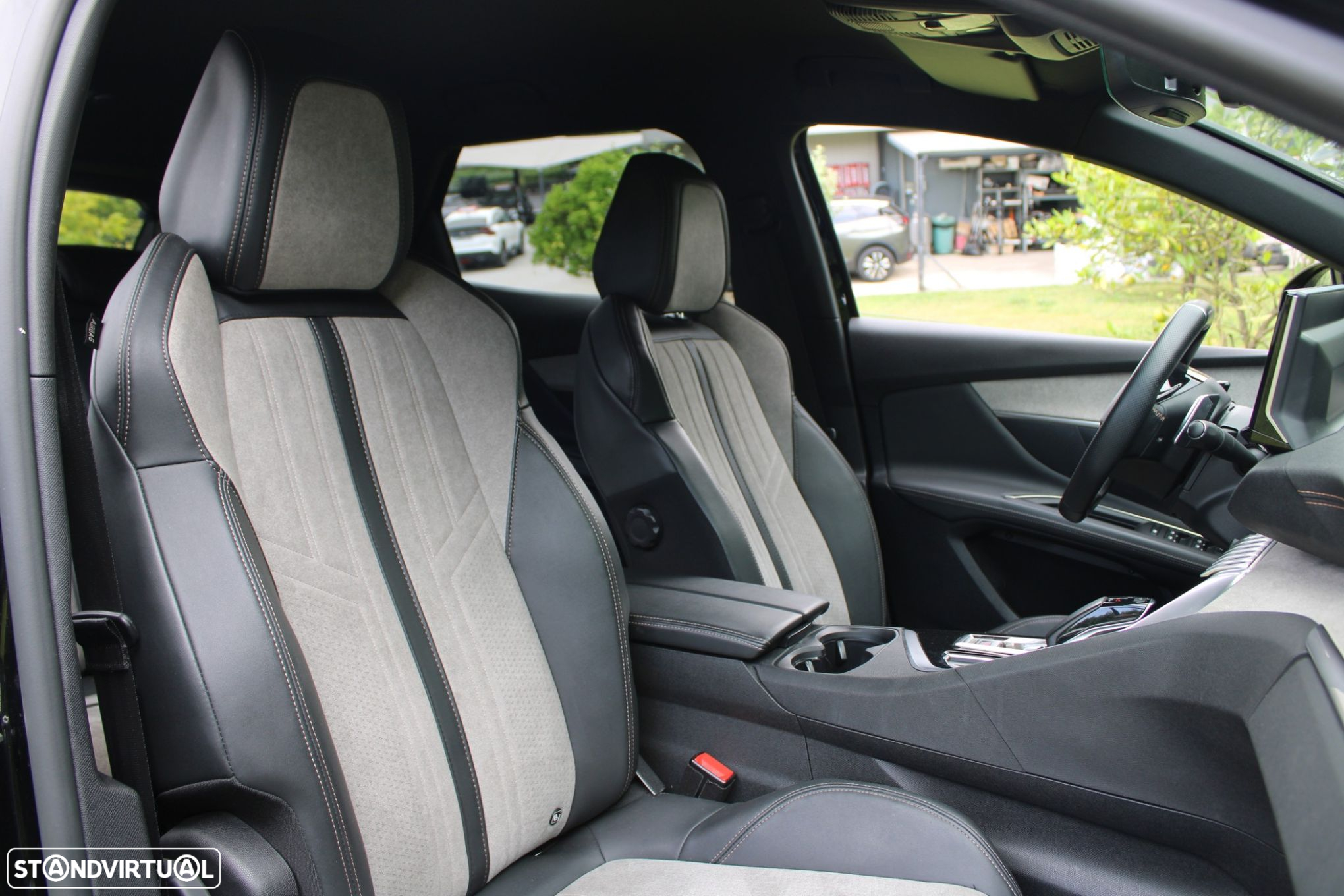 Peugeot 3008 1.6 Hybrid GT e-EAT8 - 27