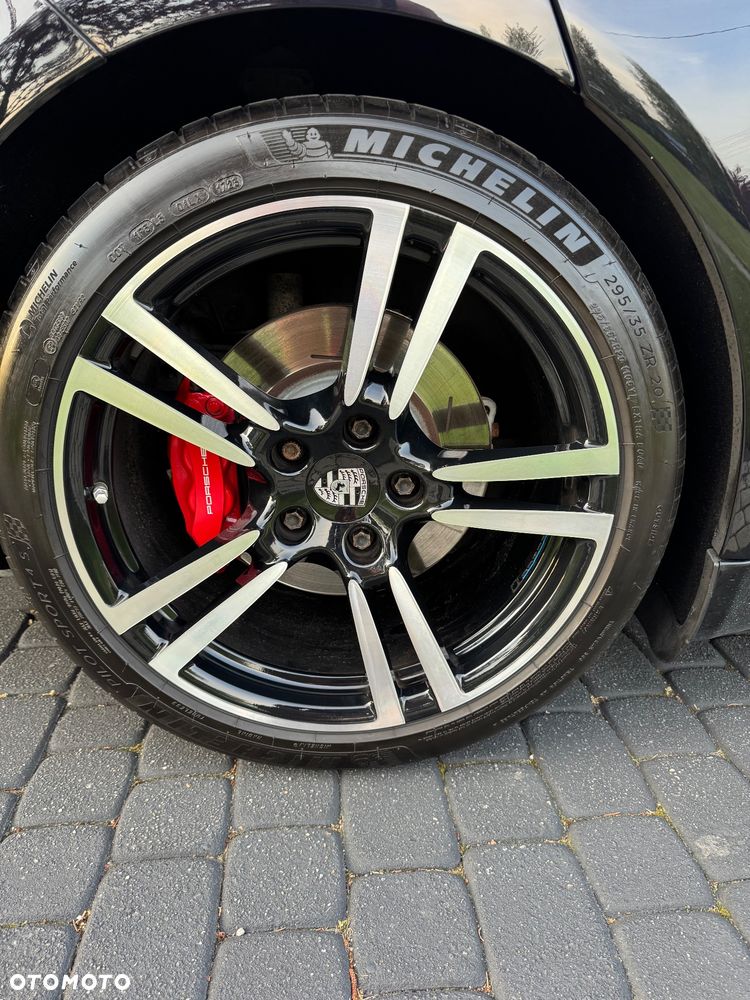 Porsche Panamera - 18