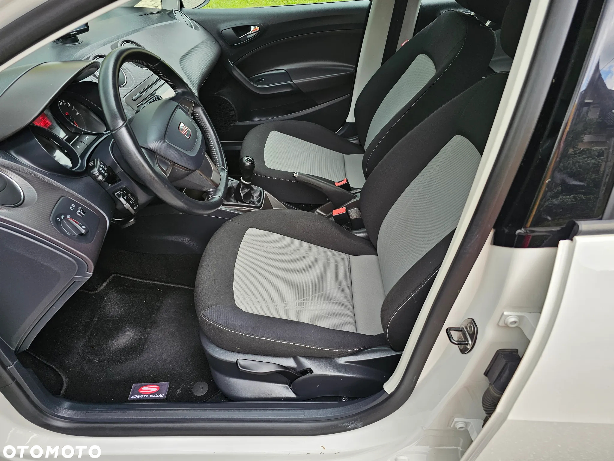 Seat Ibiza 1.4 16V Sport - 10