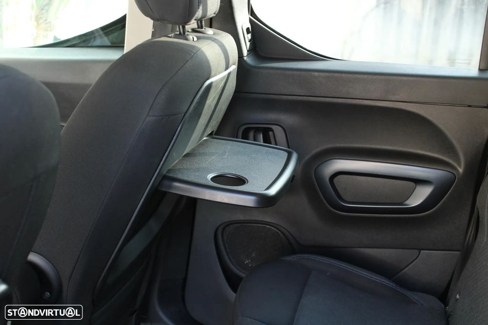 Peugeot Rifter 1.5 BlueHDi Longa Allure Pack 7L - 39