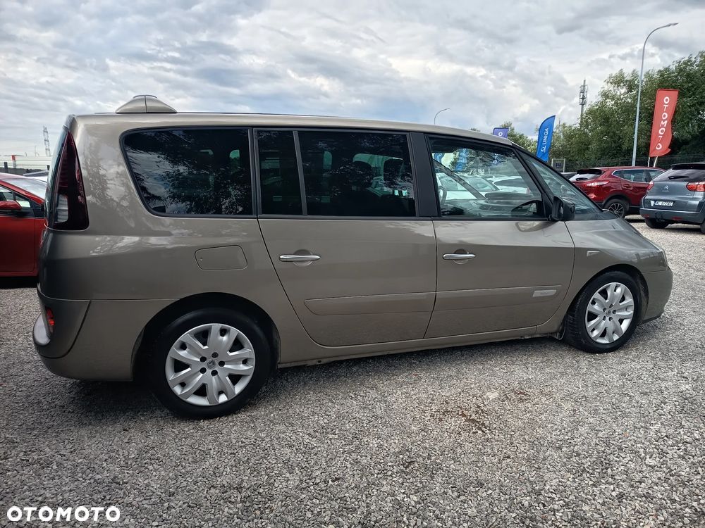 Renault Espace 2.0 dCi 175 FAP Initiale - 11