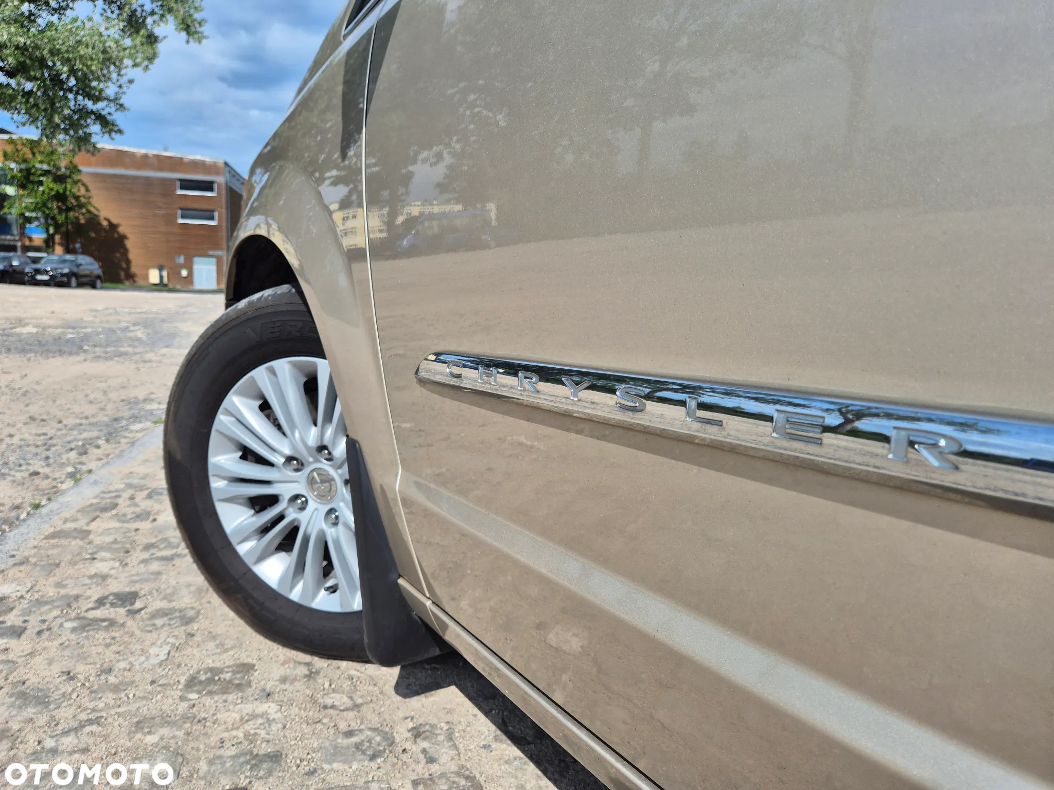 Chrysler Town & Country 3.6 Limited - 5