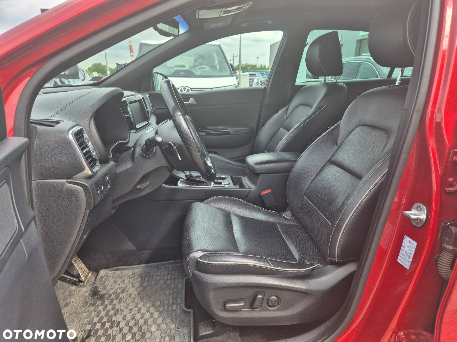 Kia Sportage - 12