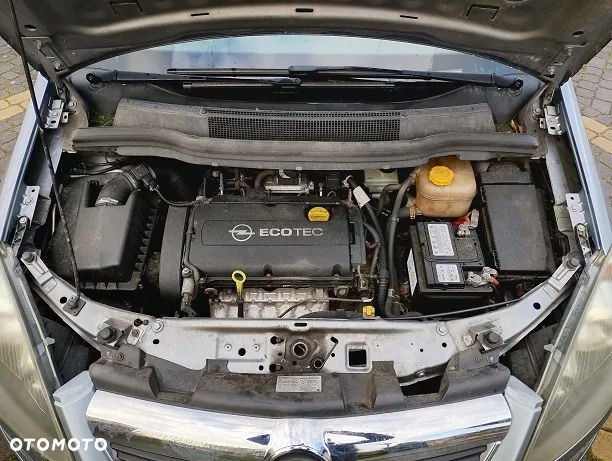 Opel Zafira 1.8 - 15