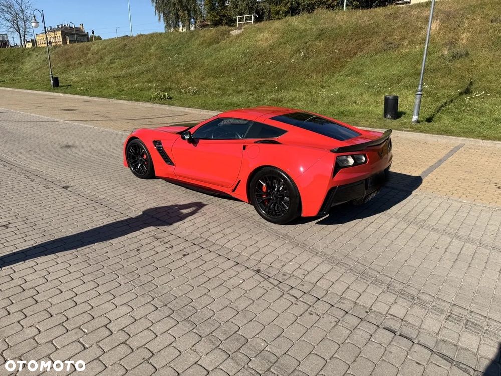 Chevrolet Corvette - 7
