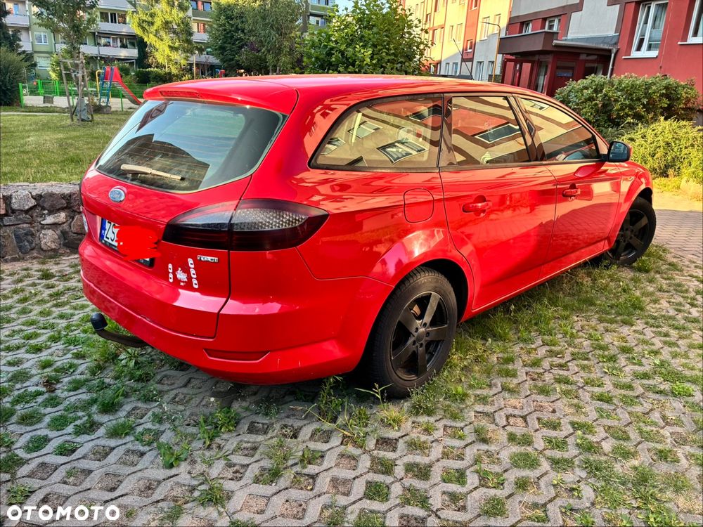 Ford Mondeo 2.0 TDCi Ambiente - 3