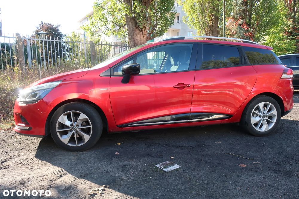 Renault Clio 1.2 16V Limited Plus - 4