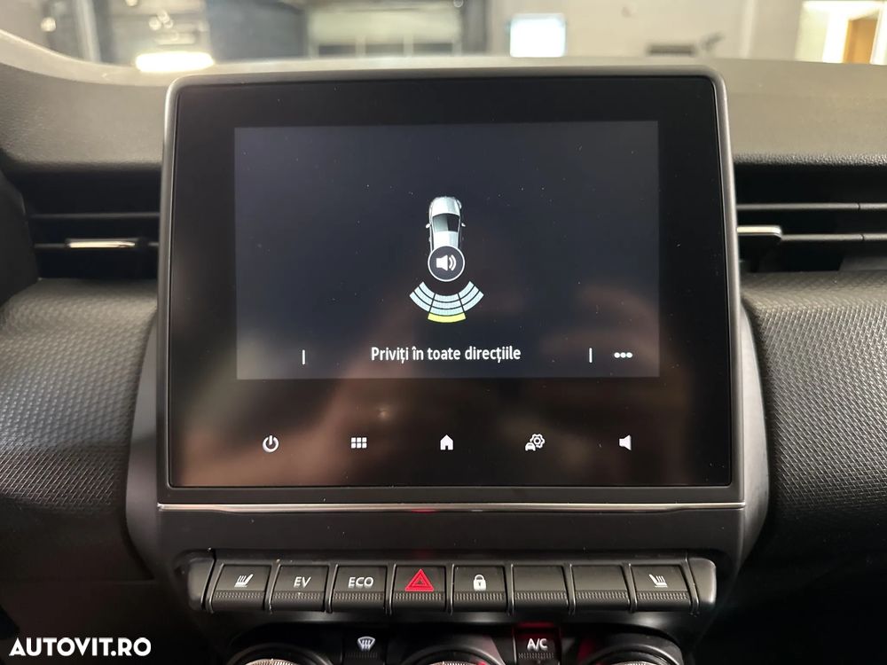 Renault Clio - 18