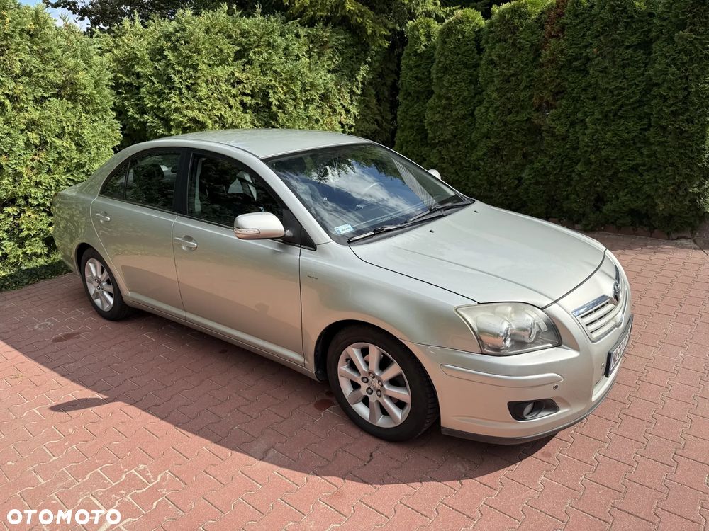 Toyota Avensis 1.8 VVT-i Luna - 5