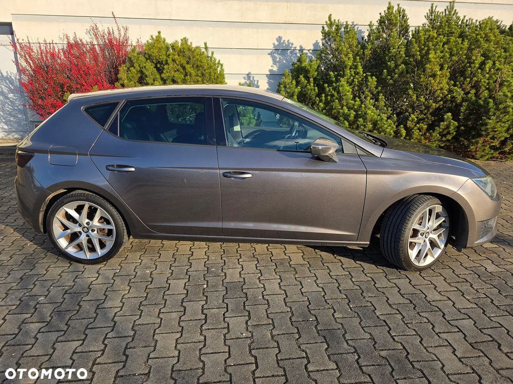 Seat Leon 2.0 TDI DPF DSG FR - 17