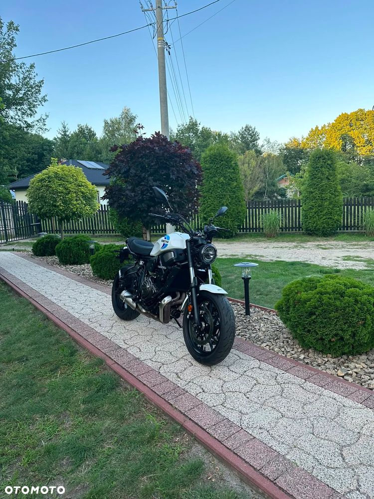 Yamaha XSR - 3