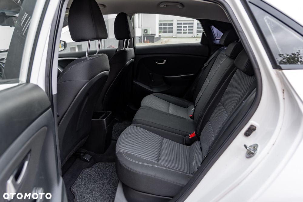 Hyundai i30 1.4 Classic - 24