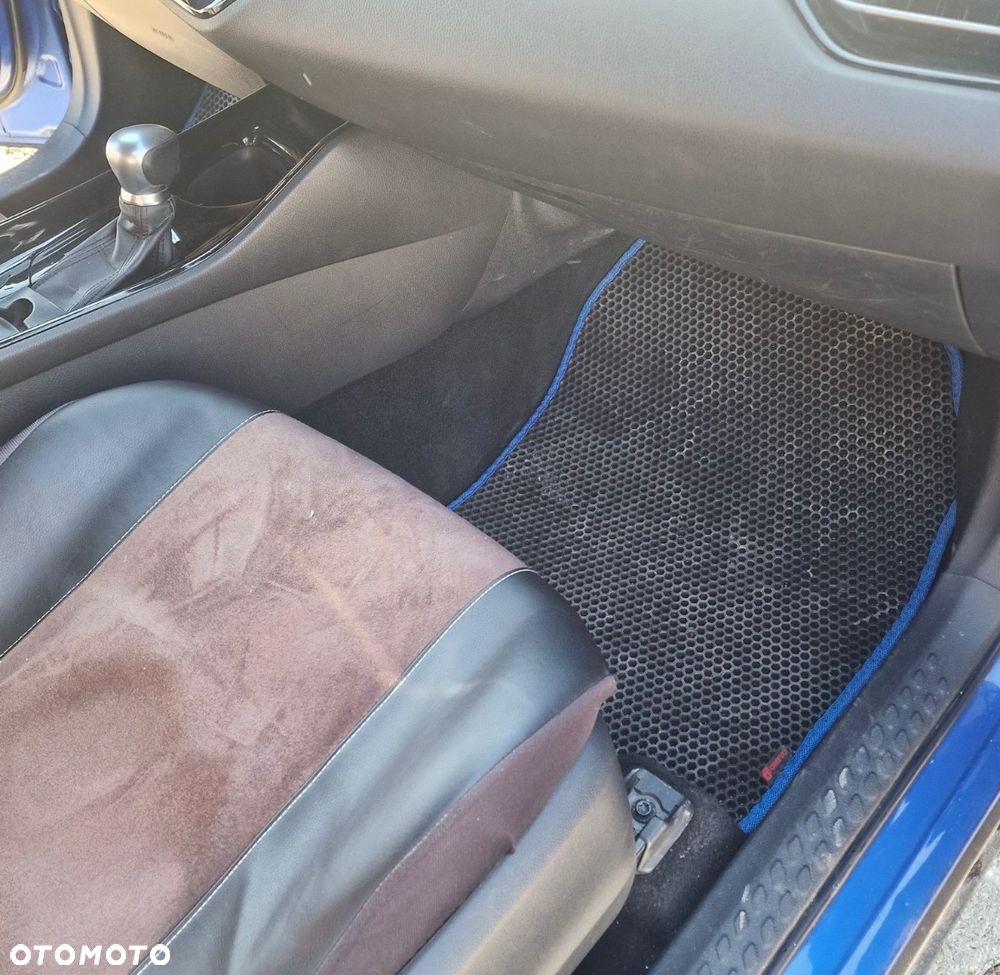 Toyota C-HR 1.8 Hybrid Dynamic - 7