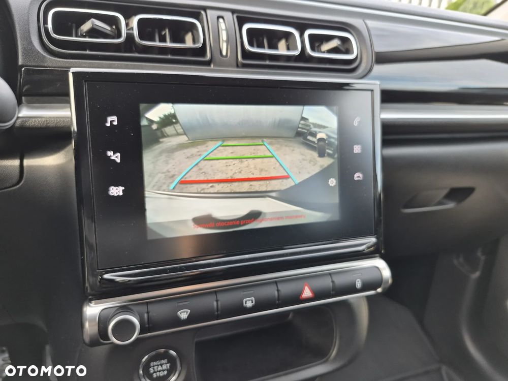 Citroën C3 1.2 PureTech Shine EAT6 - 14