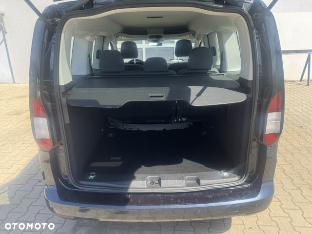 Ford Tourneo Connect - 11