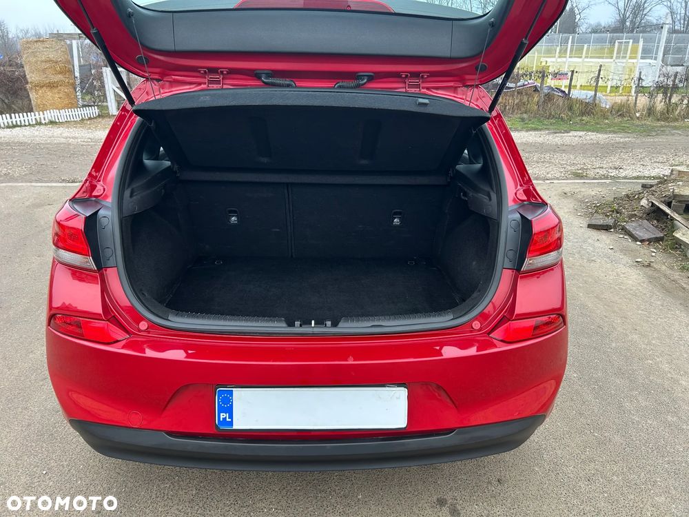 Hyundai i30 1.4 Classic + - 22