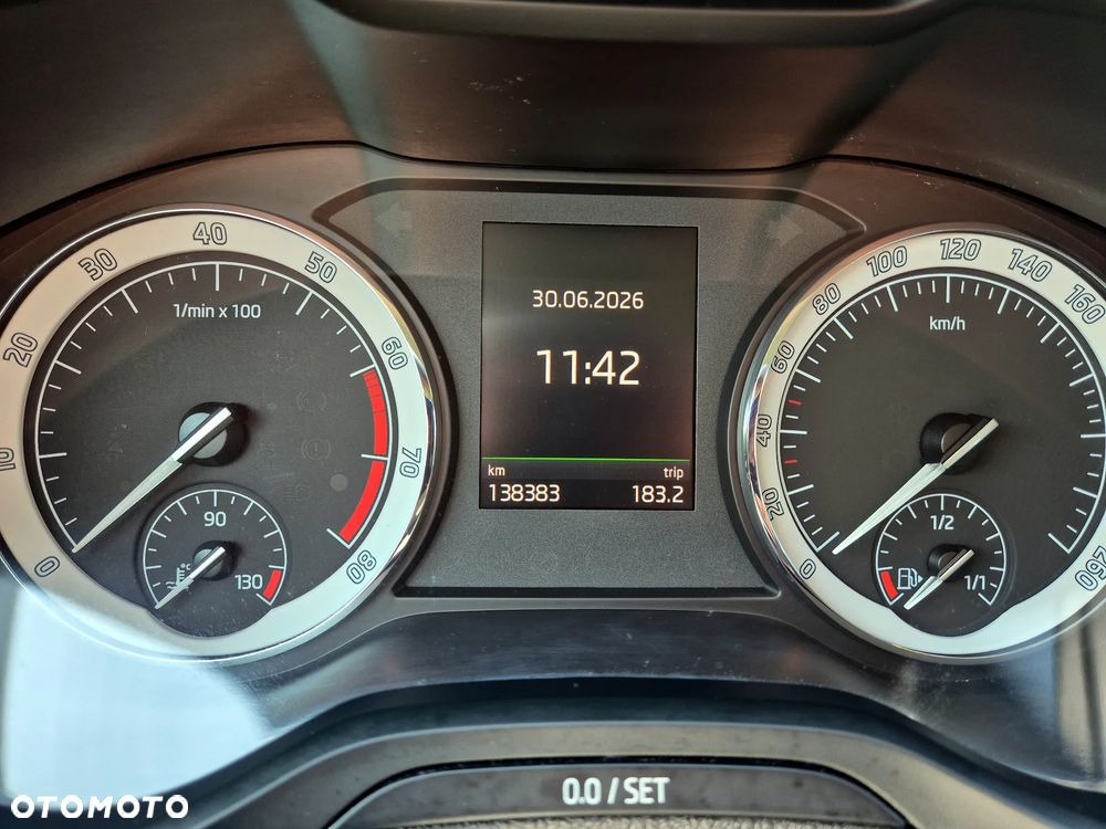 Skoda Karoq 1.5 TSI ACT GPF 4x2 Style DSG - 2