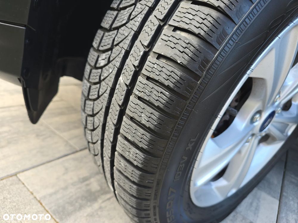 Ford Kuga 2.0 TDCi 4x4 Titanium - 34