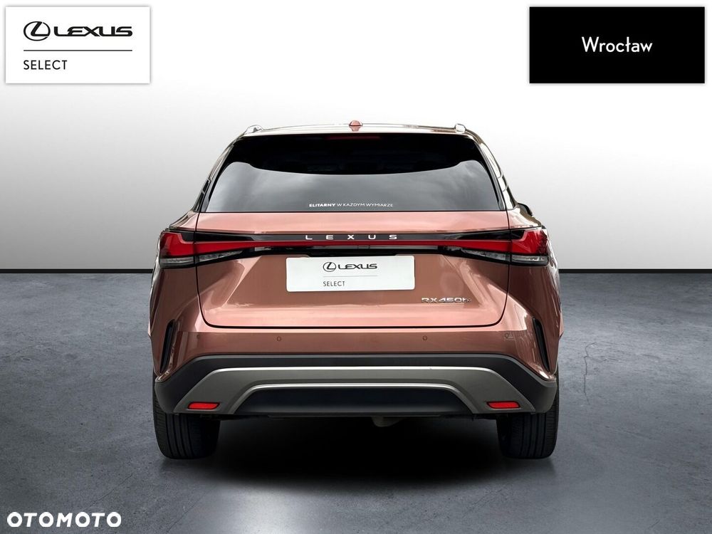 Lexus RX 450h+ Omotenashi - 5