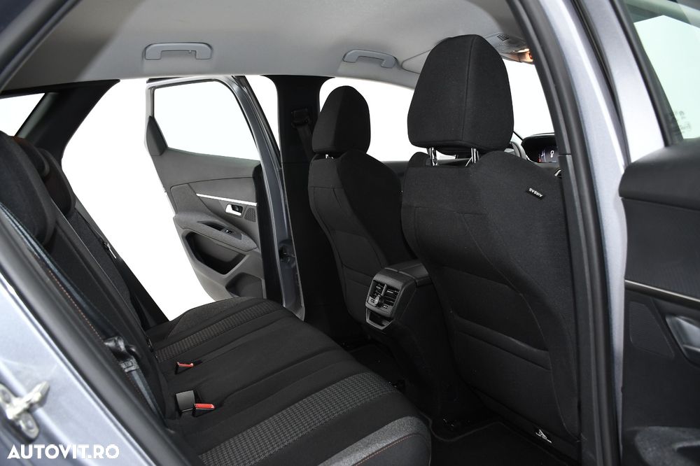 Peugeot 3008 1.5 BlueHDI S&S EAT8 Active - 12