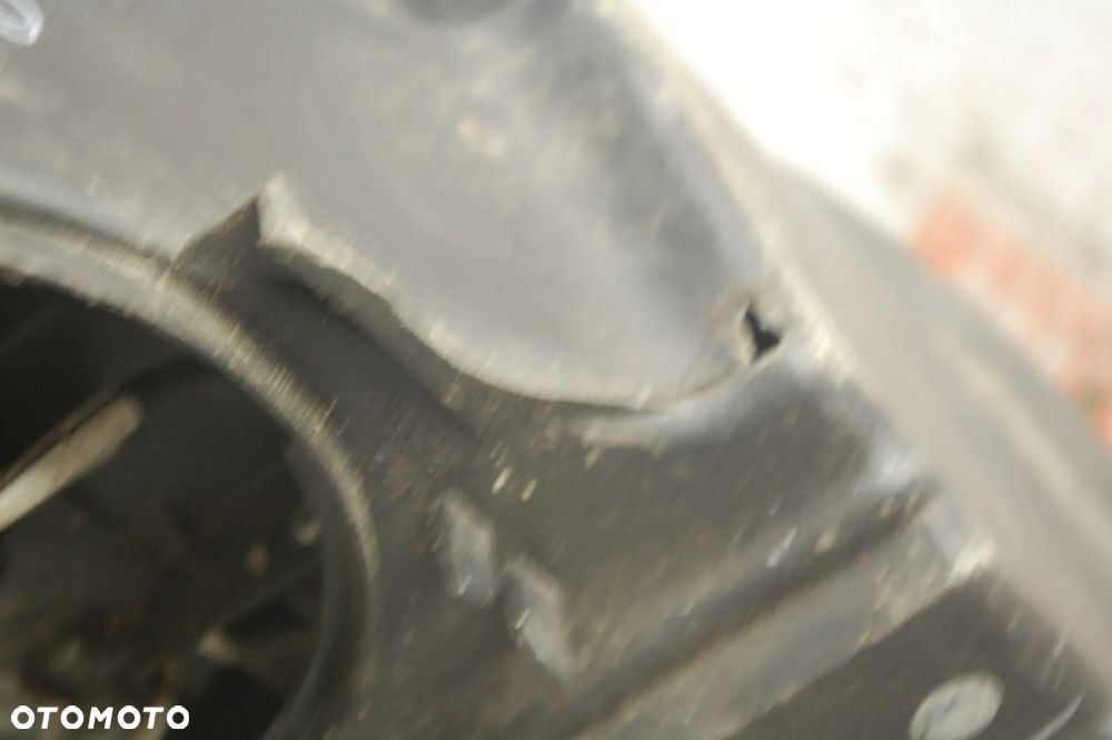 LAMPA PRAWY PRZÓD PRZEDNIA PRAWA TOYOTA YARIS III - 4