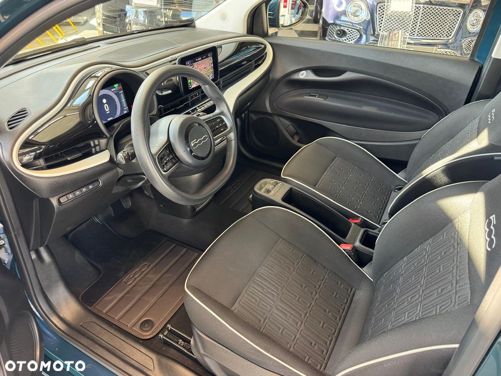 Fiat 500 23.8kWh La Prima by Bocelli - 17