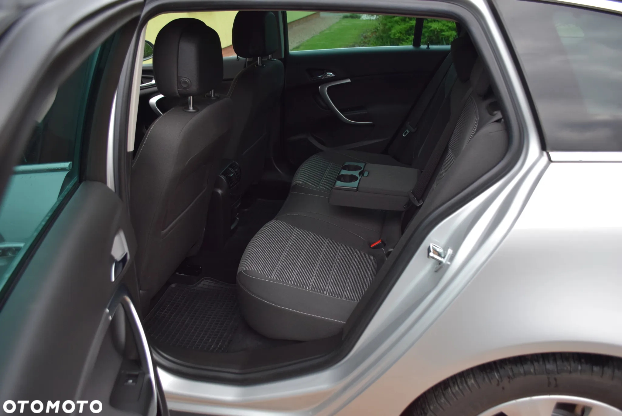 Opel Insignia 2.0 CDTI Cosmo S&S - 17