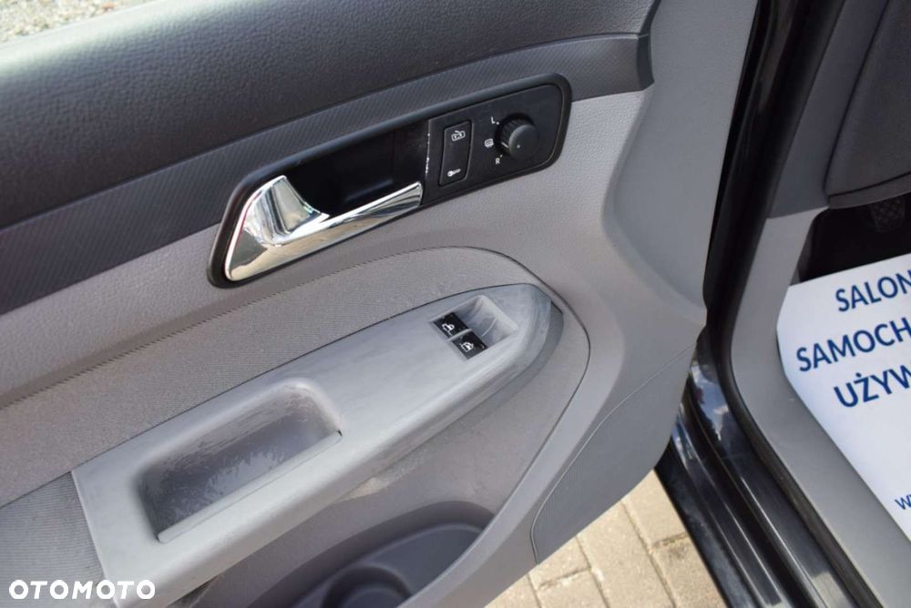 Volkswagen Caddy - 17