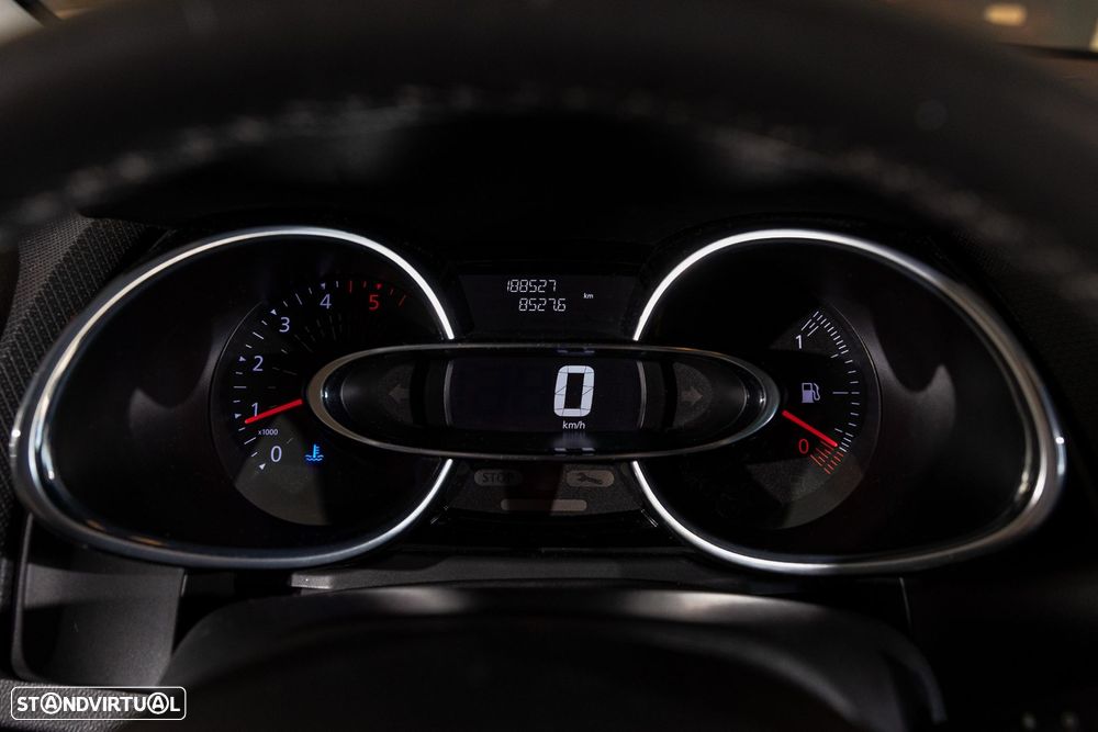 Renault Clio Sport Tourer 1.5 dCi Limited - 15