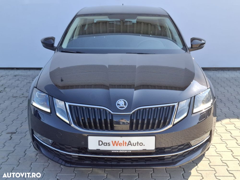 Skoda Octavia 2.0 TDI DSG Style - 4