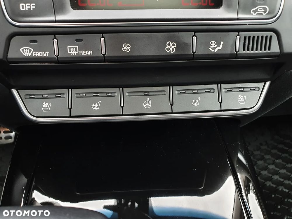 Kia Sorento 2.0 CRDI GT Line - 25