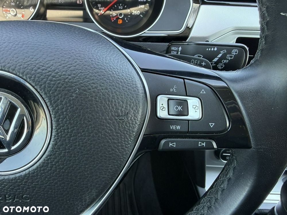 Volkswagen Passat Variant 2.0 TDI BMT Comfortline DSG - 23