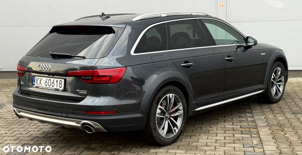 Audi A4 Allroad 2.0 TFSI S tronic - 14