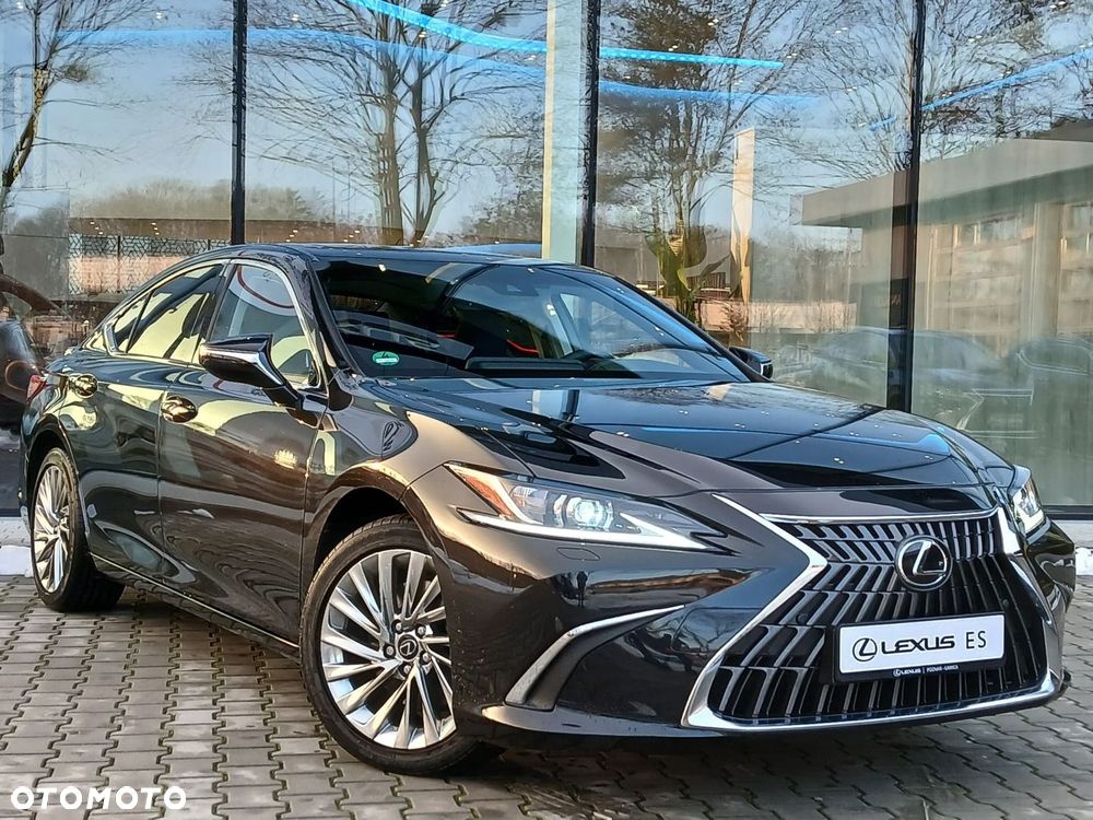 Lexus ES 300h Business Edition - 10