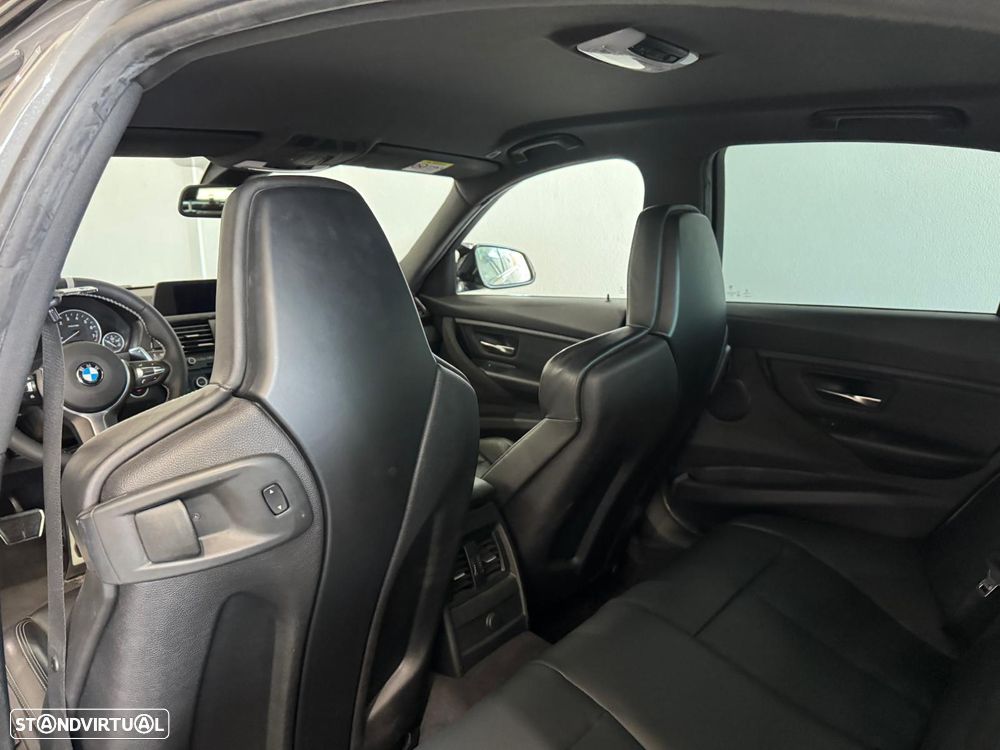 BMW 335 i Auto Pack M - 12