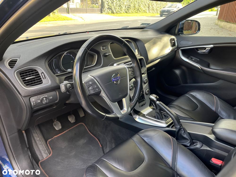Volvo V40 D2 Drive-E Ocean Race - 18