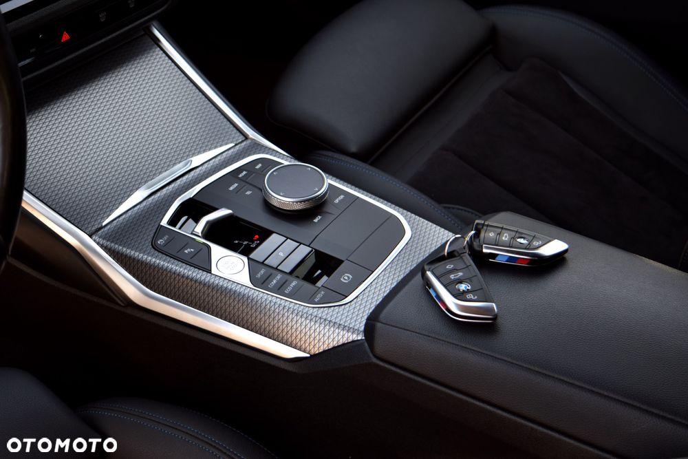 BMW Seria 3 320d xDrive mHEV M Sport sport - 22