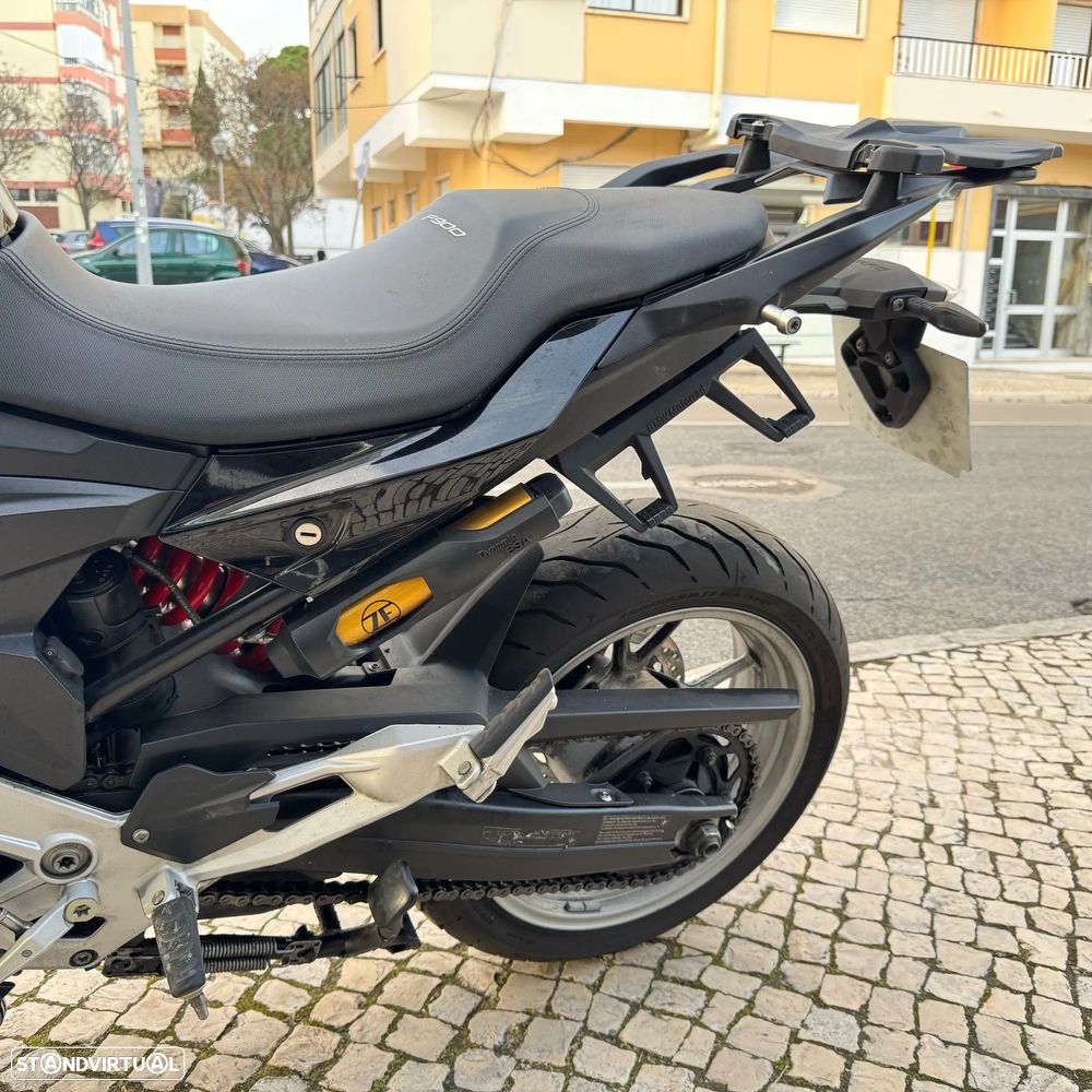 BMW F 900 R - 19