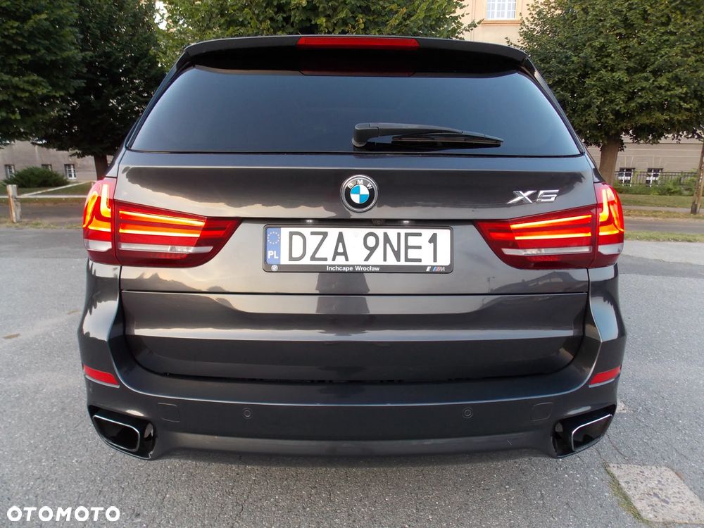 BMW X5 xDrive50i - 13