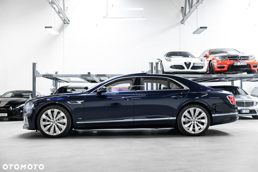 Bentley Flying Spur - 9