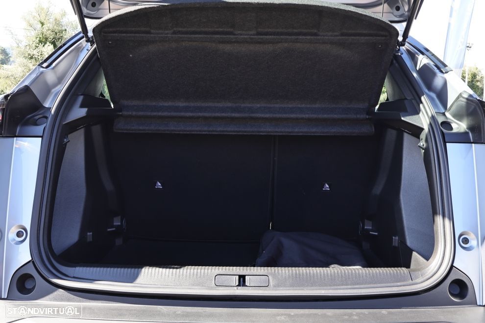 Peugeot e-2008 54 kWh Style - 16