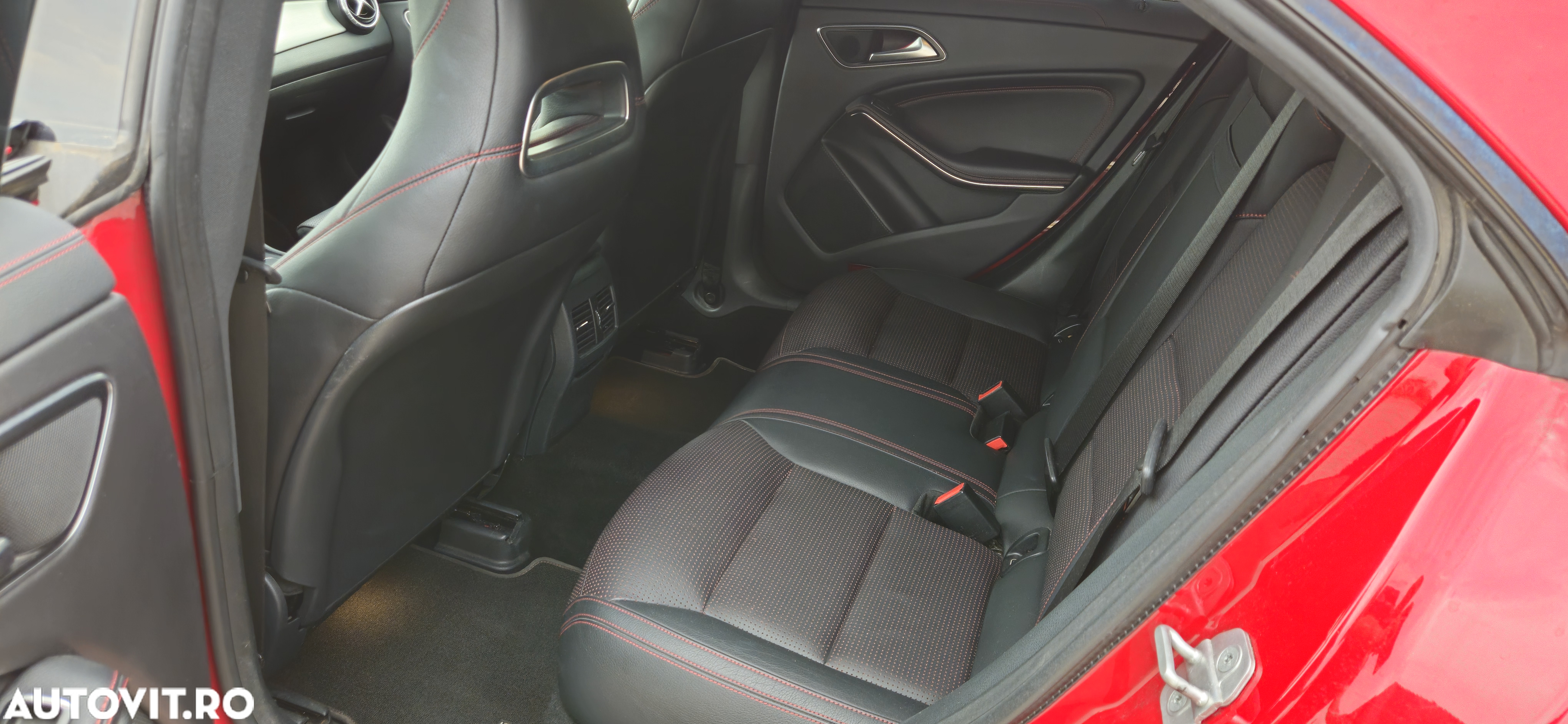 Mercedes-Benz CLA - 13