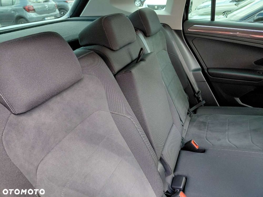 Volkswagen Tiguan - 21