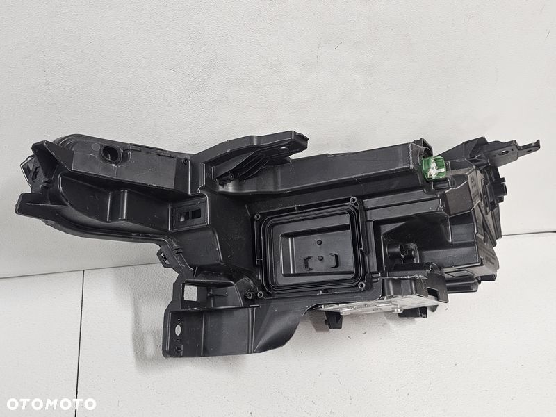 ALFA ROMEO JUNIOR MILANO LAMPA PRAWY PRZÓD PRAWA PRZEDNIA REFLEKTOR EU - 12