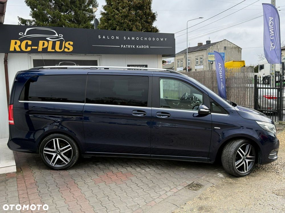 Mercedes-Benz Klasa V - 2