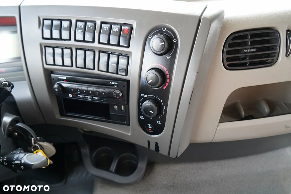Renault PREMIUM 380 DXI  / FIRANKA 6,2 M / 4x2  / FLEETBOARD  / EURO 5 - 28