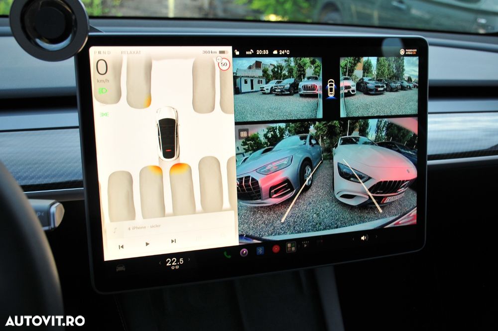 Tesla Model Y Long Range Dual Motor AWD - 13
