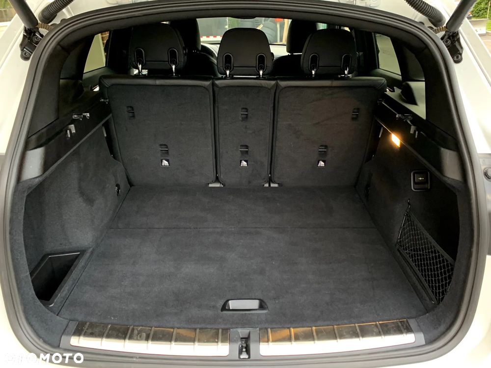 BMW X1 xDrive28i Sport Line - 26
