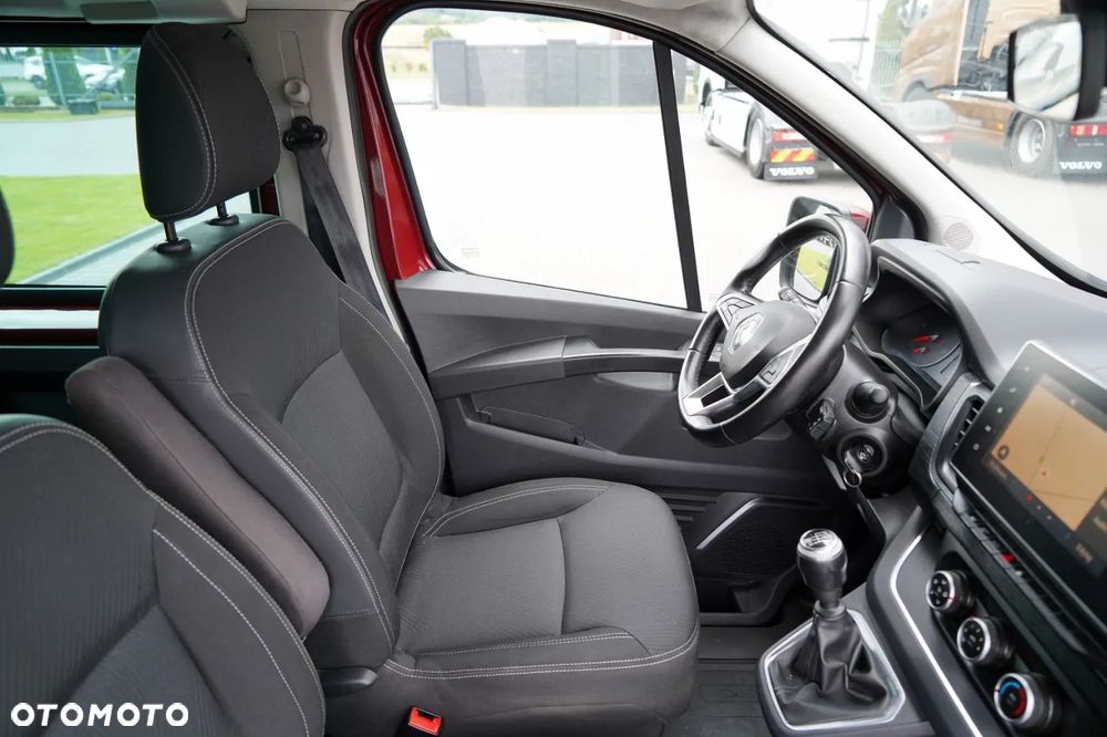 Renault TRAFIC III / BUS / 9 MIEJSC / 2022 ROK / PIERWSZY WŁAŚCICIEL / SERWISOWANY - 21
